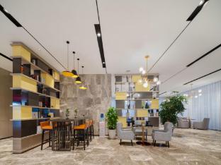 echarm hotel huangshi daye high speed railway station bund capital