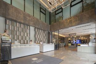 echarm hotel huangshi daye high speed railway station bund capital
