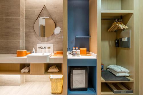 atour hotel hangzhou qianjiang century city international expo center