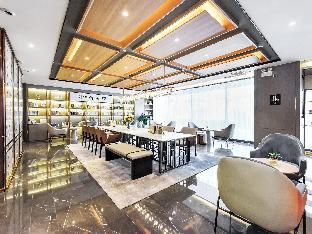 atour hotel lanzhou east market meteorological bureau metro station