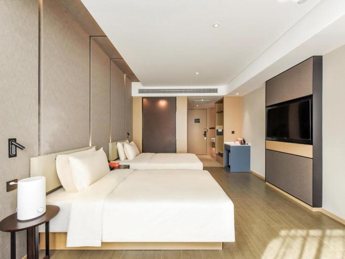 atour hotel lanzhou east market meteorological bureau metro station