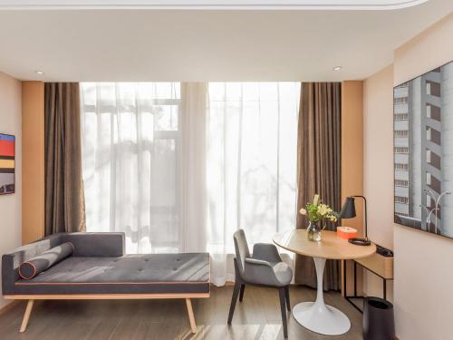 atour hotel lanzhou east market meteorological bureau metro station