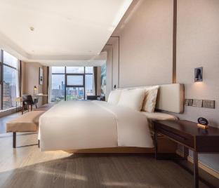 atour hotel guiyang guanshanhu park