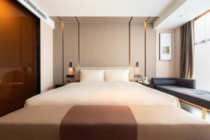 atour hotel guiyang guanshanhu park
