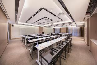 atour hotel zhuhai tangjiawan campus town jinding plaza