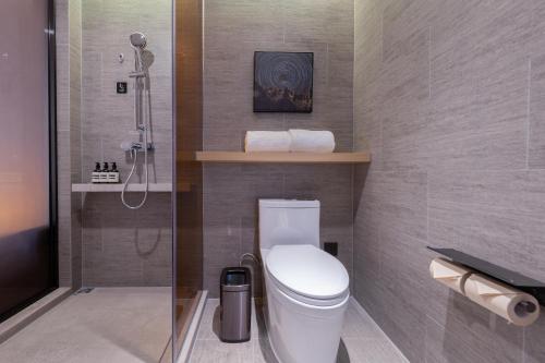atour hotel zhuhai tangjiawan campus town jinding plaza