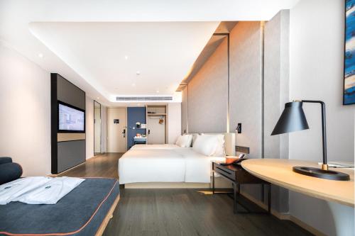 Atour Hotel Zhuhai Tangjiawan Campus Town Jinding Plaza,,4 star