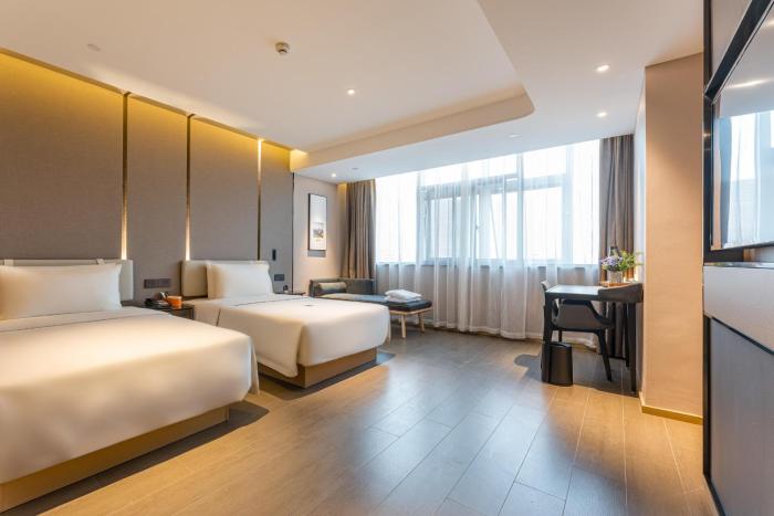 atour hotel changzhou wujin science and education city
