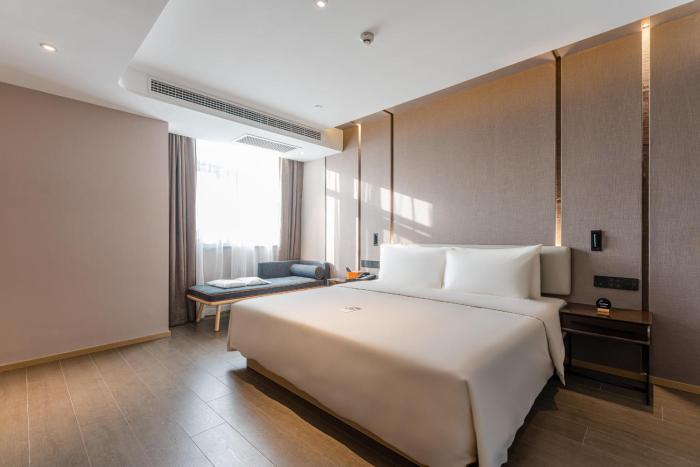 atour hotel changzhou wujin science and education city