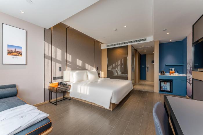 atour hotel changzhou wujin science and education city