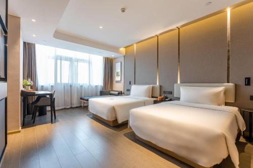 atour hotel changzhou wujin science and education city