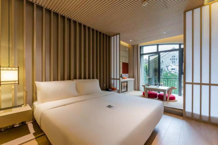 atour hotel chongqing tiandi netease cloud music