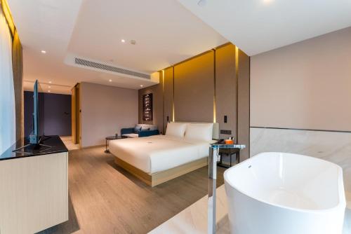 atour hotel chongqing tiandi netease cloud music