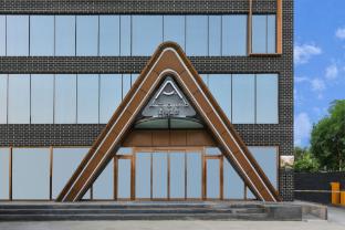 atour hotel beijing lize finance business unit