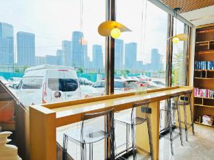 atour hotel beijing lize finance business unit