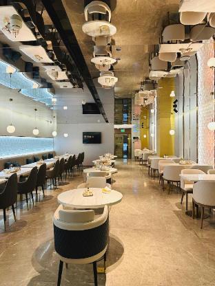 atour hotel beijing lize finance business unit