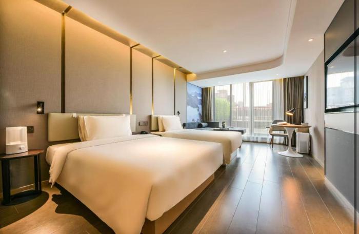 atour hotel beijing lize finance business unit