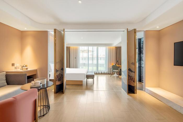 atour hotel beijing lize finance business unit