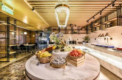 atour hotel beijing lize finance business unit