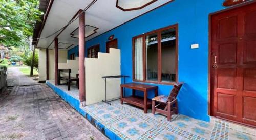 Greenplace-Samed Seahorse,,3 star