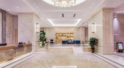 Vienna Hotel Sichuan Hejiang Yangtze River Bridge,,3 star