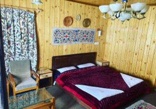 grand mumtaz gulmarg