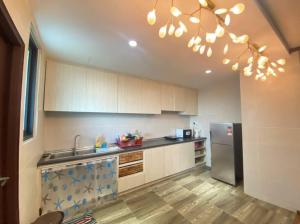 Jeff And Ricky Homestay 39  @ Vivacity (Huge Unit),,4 star