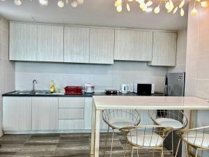 jeff and ricky homestay 39 vivacity huge unit