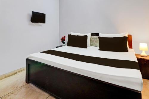 Hotel O Royal Paradise,,3 star