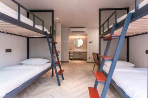 talula hill farmstay kluang