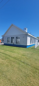 mackinaw budget inn