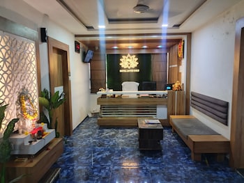 hotel lotus gold