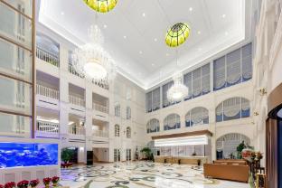 narada resort shanghai hotel disney store