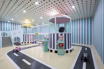 narada resort shanghai hotel disney store