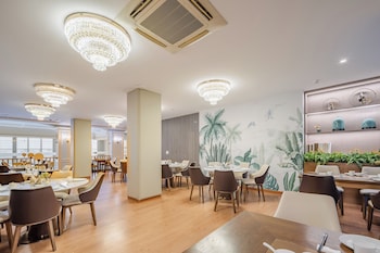 narada resort shanghai hotel disney store