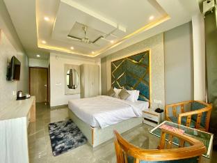 hotel kavita palace