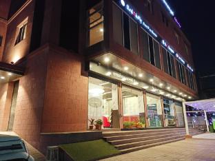 radhamangal colors inn