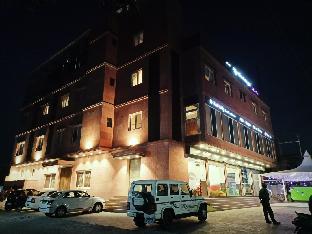 radhamangal colors inn