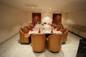 radhamangal colors inn