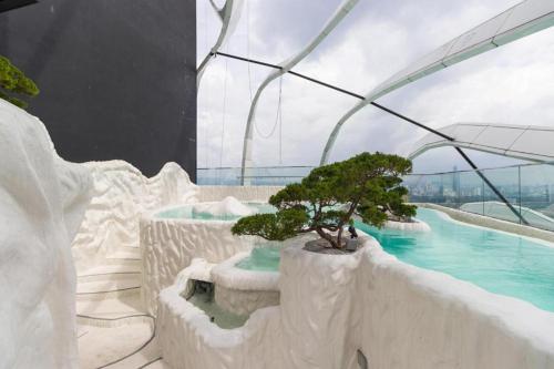 valentina suites arte mont kiara