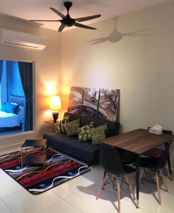 valentina suites arte mont kiara