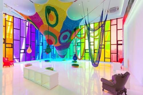 valentina suites arte mont kiara