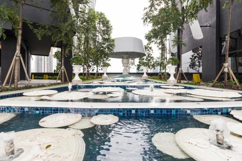 valentina suites arte mont kiara
