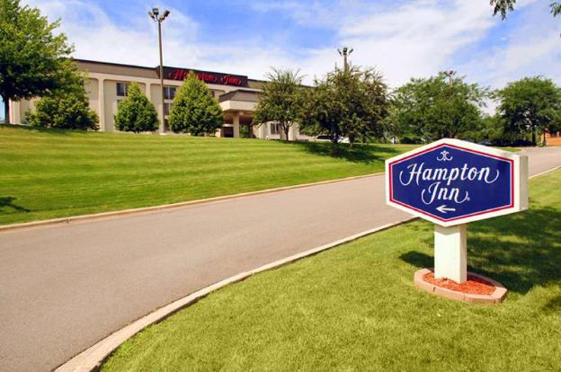 hampton inn madison east towne mall area