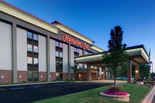 hampton inn madison east towne mall area