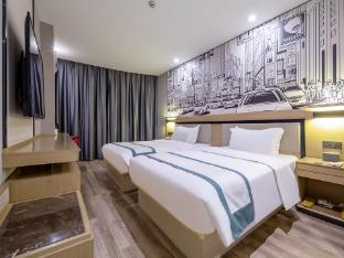 city comfort inn yulin industrial products market yuntian palace