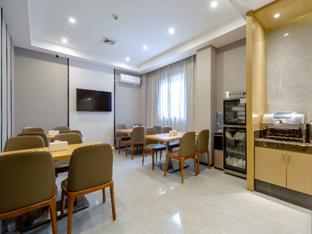city comfort inn yulin industrial products market yuntian palace