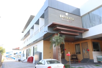 shivanta hotel and resorts