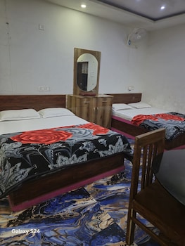 hotel parinay vatika deoghar