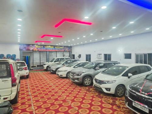 hotel parinay vatika deoghar